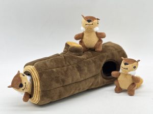 Interactive Squirrel Hide-and-Seek Dog Toy with Tree Trunk